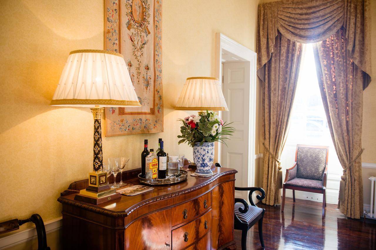 Отель Crosshaven House Экстерьер фото